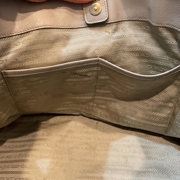 Prada Saffiano Lux tote - Picture 6 of 16